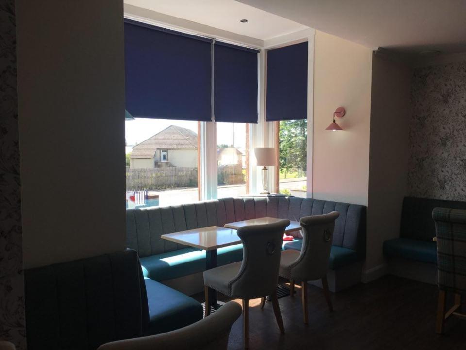 Oyo Douglas Hotel Kilmarnock Exterior foto